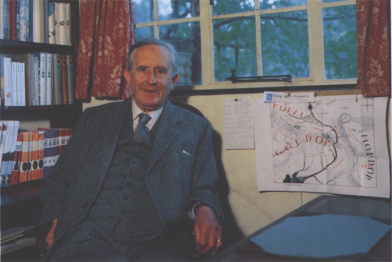 tolkien.jpg
