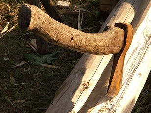 308px_Axt_Handwerk.jpg