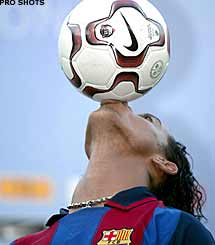 145885_340_1073301757933_Ronaldinho01_pro_215_245.jpg