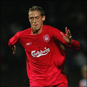 _41347455_crouchpool_getty300.jpg