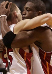 Wade_WilliamsHeat_abrazo_A.jpg