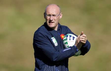 2007_09_08T072643Z_01_NOOTR_RTRIDSP_2_OFRSP_RUGBY_MONDE_FRANCE_REACTIONS_20070908.jpg