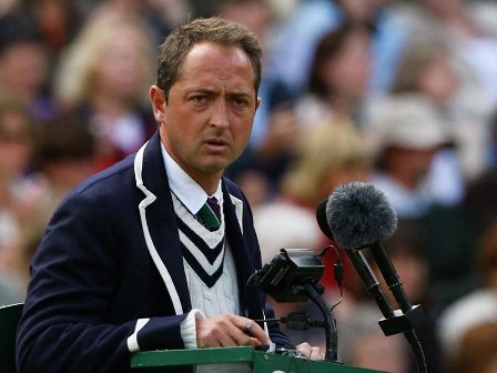 Wimbledon_2008_Mens_Final_Pascal_Maria_1008723.jpg