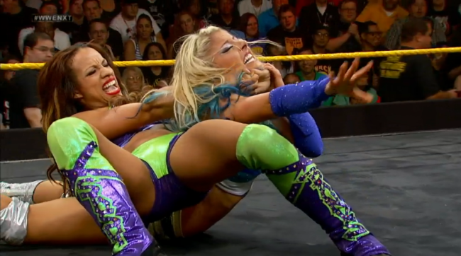 sasha_banks_alexa_bliss.png