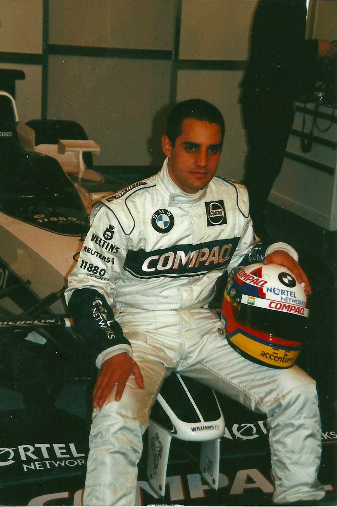 Juan_Pablo_Montoya_Autosport_International_2001.jpg