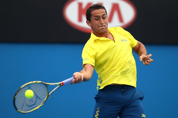 Nicolas_Almagro_vs._Tobias_Kamke_in_German_Open_2012_Preview.jpg