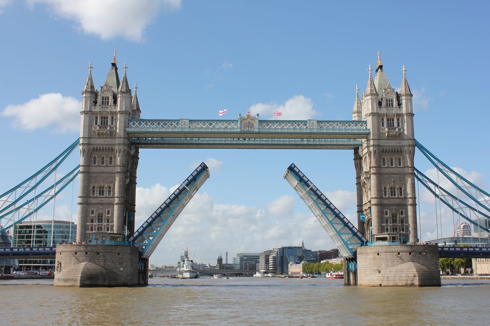 Tower_Bridge.jpg