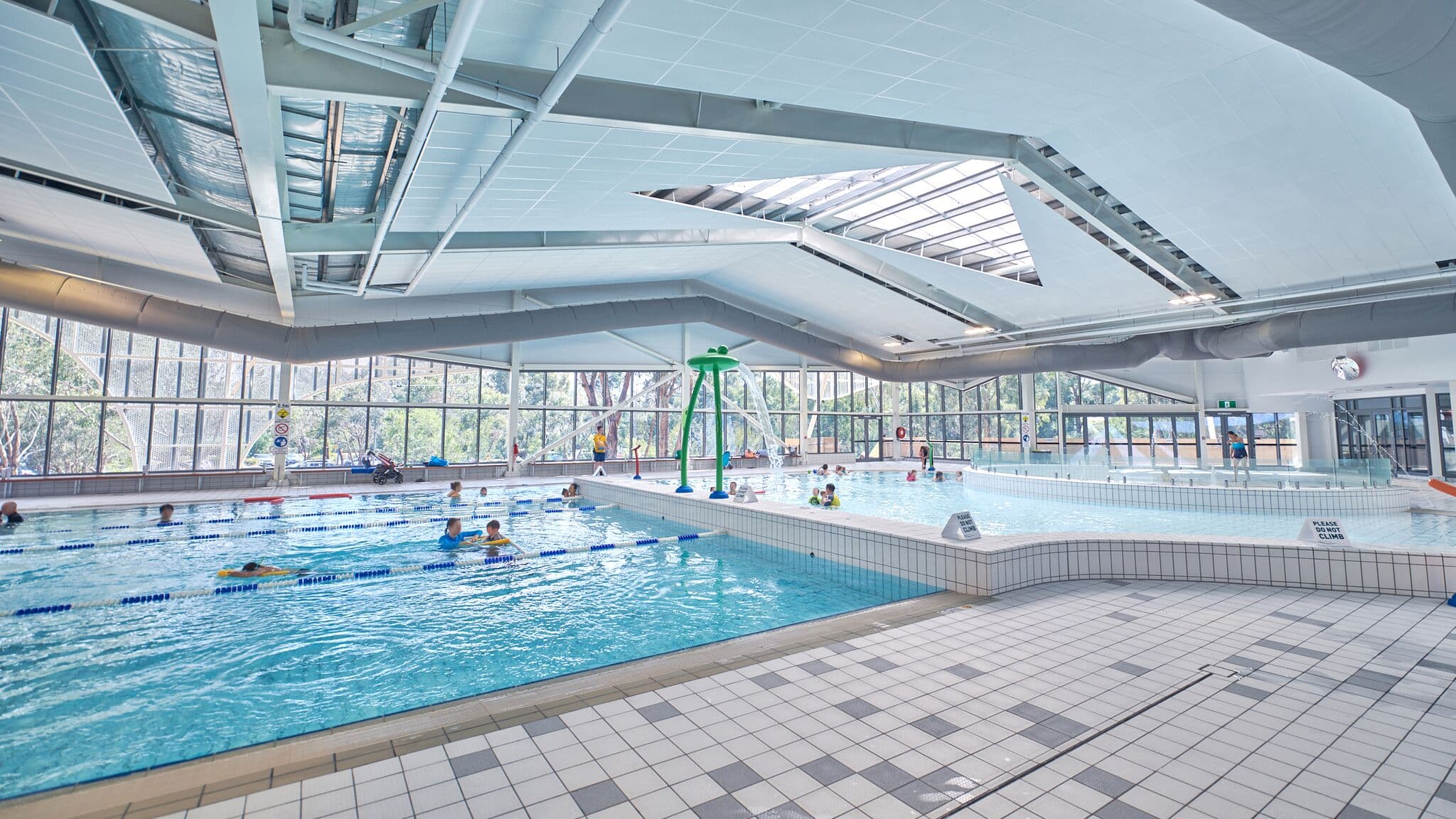 Eltham_Pool_2.jpg