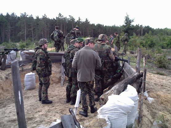 Mission1___German_Tranches_2.JPG