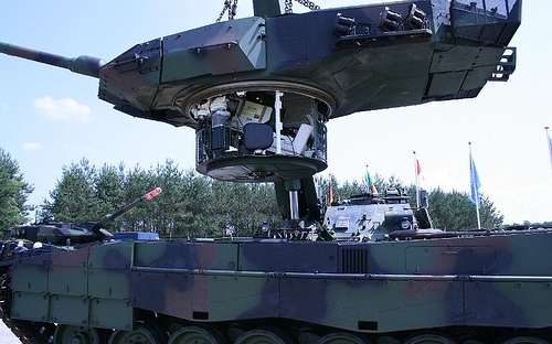 Leopard_2A6.jpg