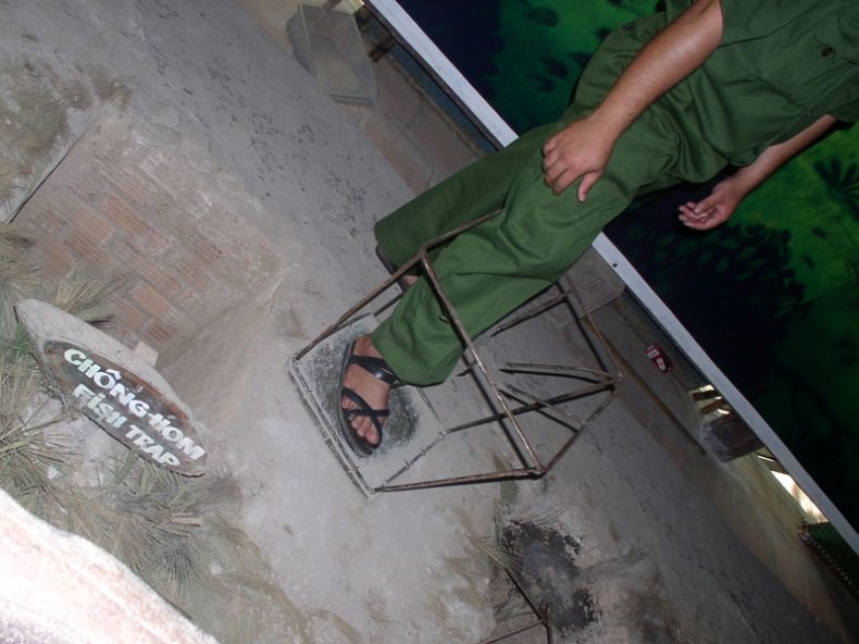 Vietnam_war_booby_traps_07.jpg