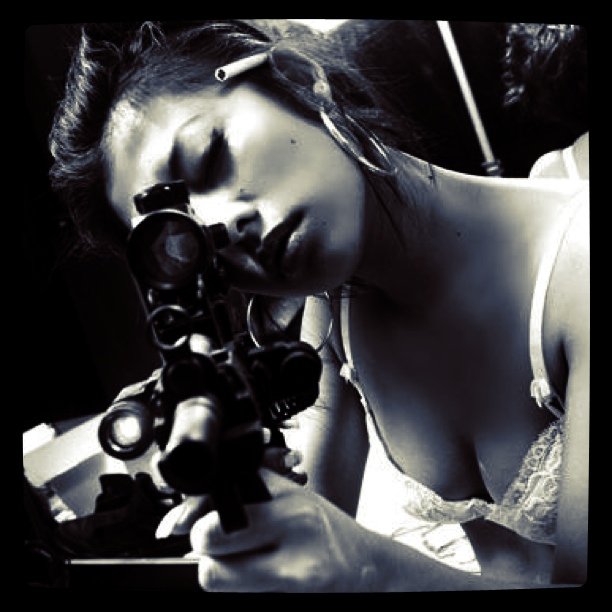 babes_330_sniper_babe.jpg
