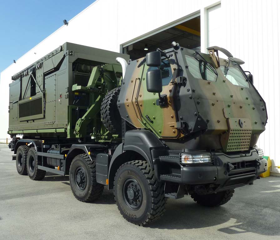 GM400_sur_Renault_Blinde_retouche_recadre_03.jpg