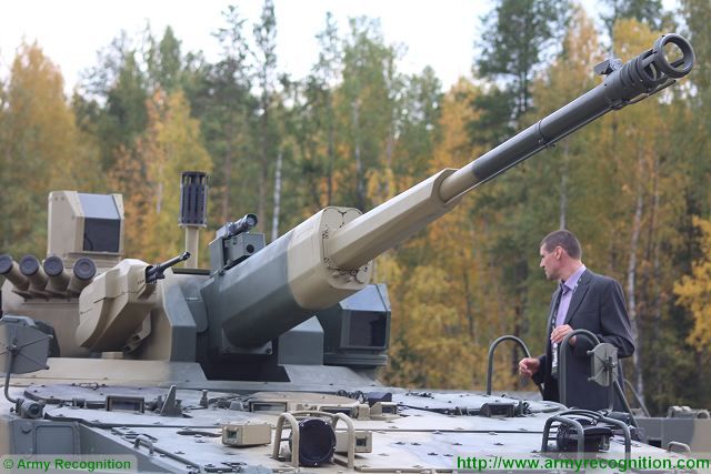 BMP_3_gun_mount_AU_220M_with_57mm_cannon_RAE_Russia_Arms_Expo_2015_Nizhny_Tagil_640_002__1_.jpg