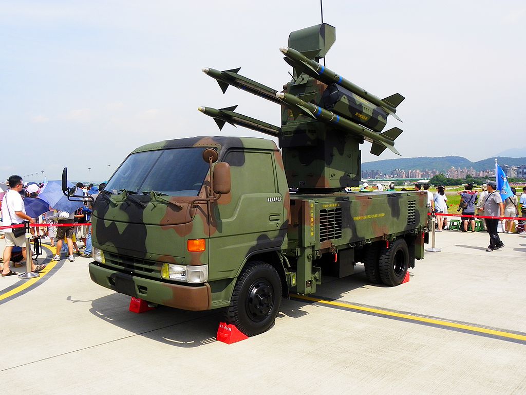 Antelope_Air_Defense_System_in_Songshan_Air_Force_Base_20110813a.jpg