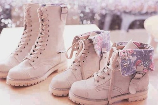 1ed48k_l_610x610_shoes_flowered_sea_of_shoes_timberlands_lace_up_boots_combat_boots.jpg