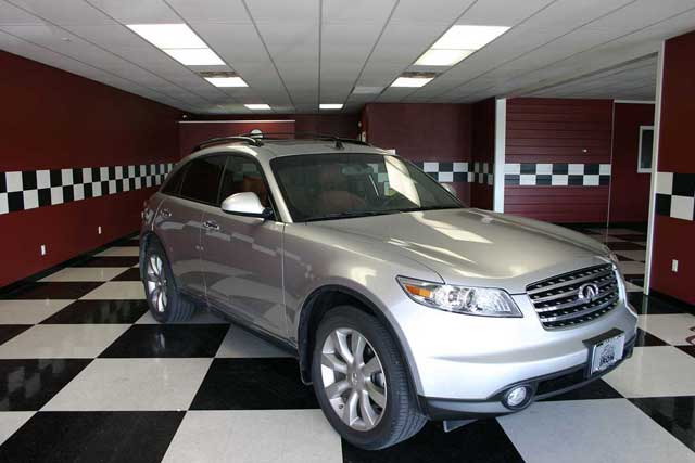 Infiniti_FX_35.jpg