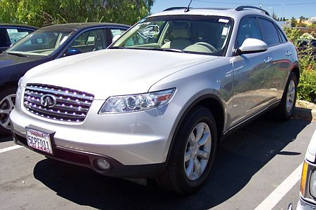 Infiniti_FX_35_white.jpg