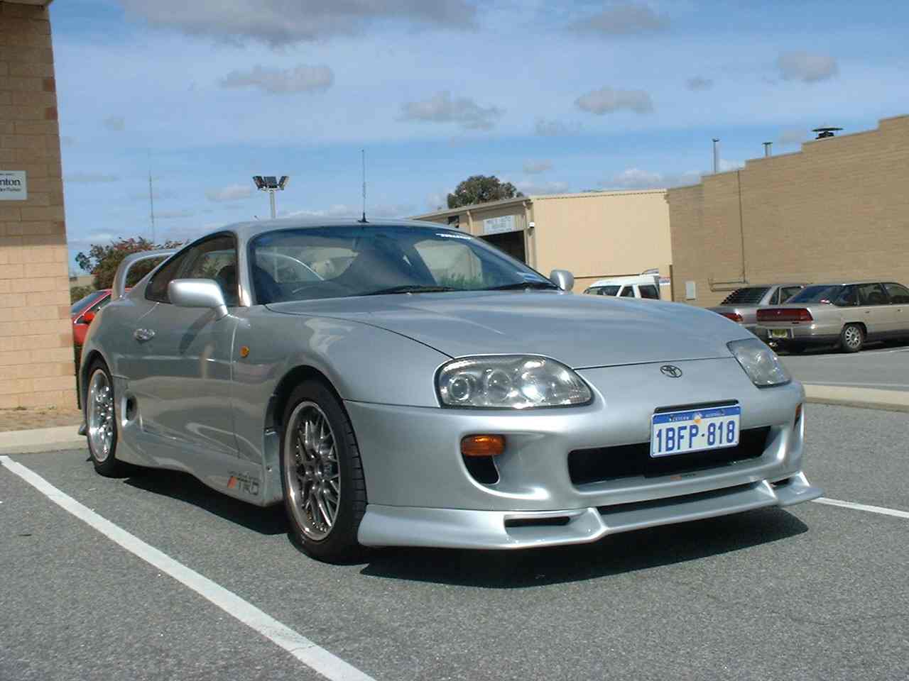 Supra_1.jpg