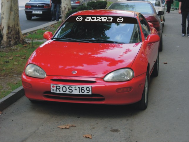 Mazda_with_Georgian_Logo.jpg