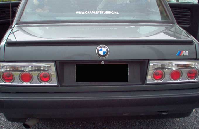 BMW_E30_lexus_on_car.jpg