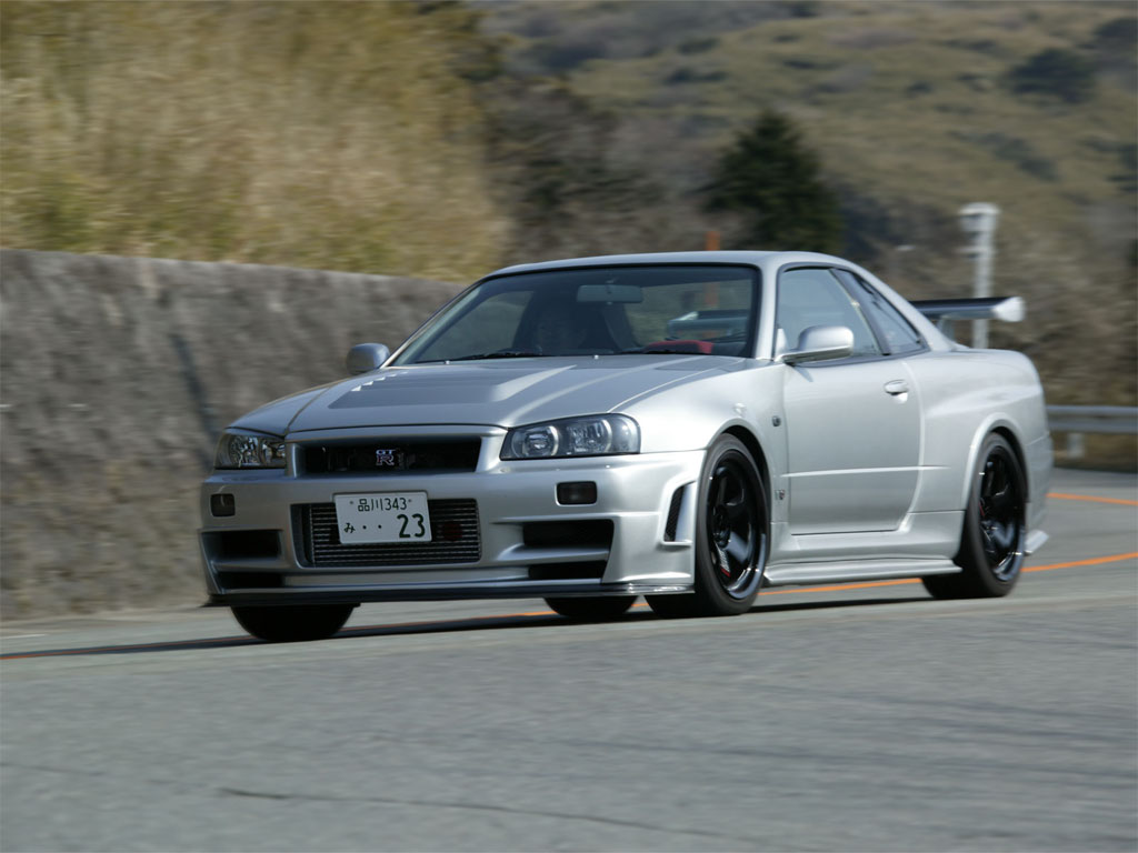 NISSAN_SKYLINE_GTR.jpg