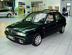 72587549_1.jpg