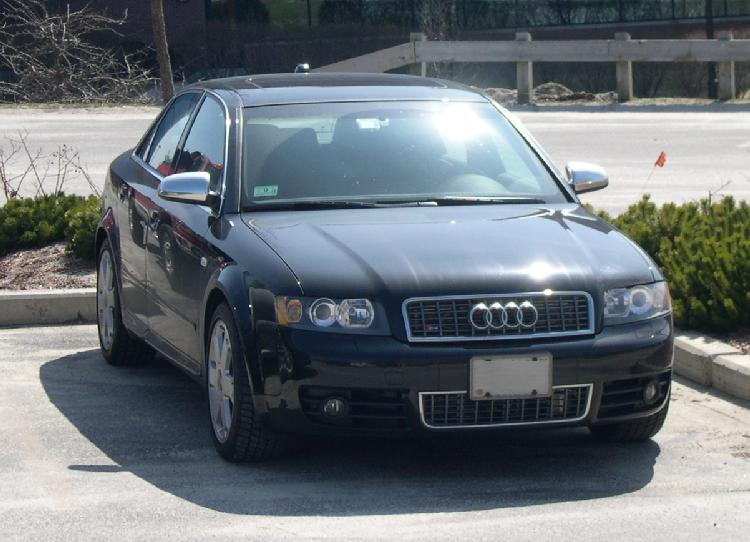 2004_Audi_S4.jpg