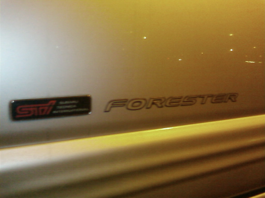 For_STi_LeftDoorBadge.jpg
