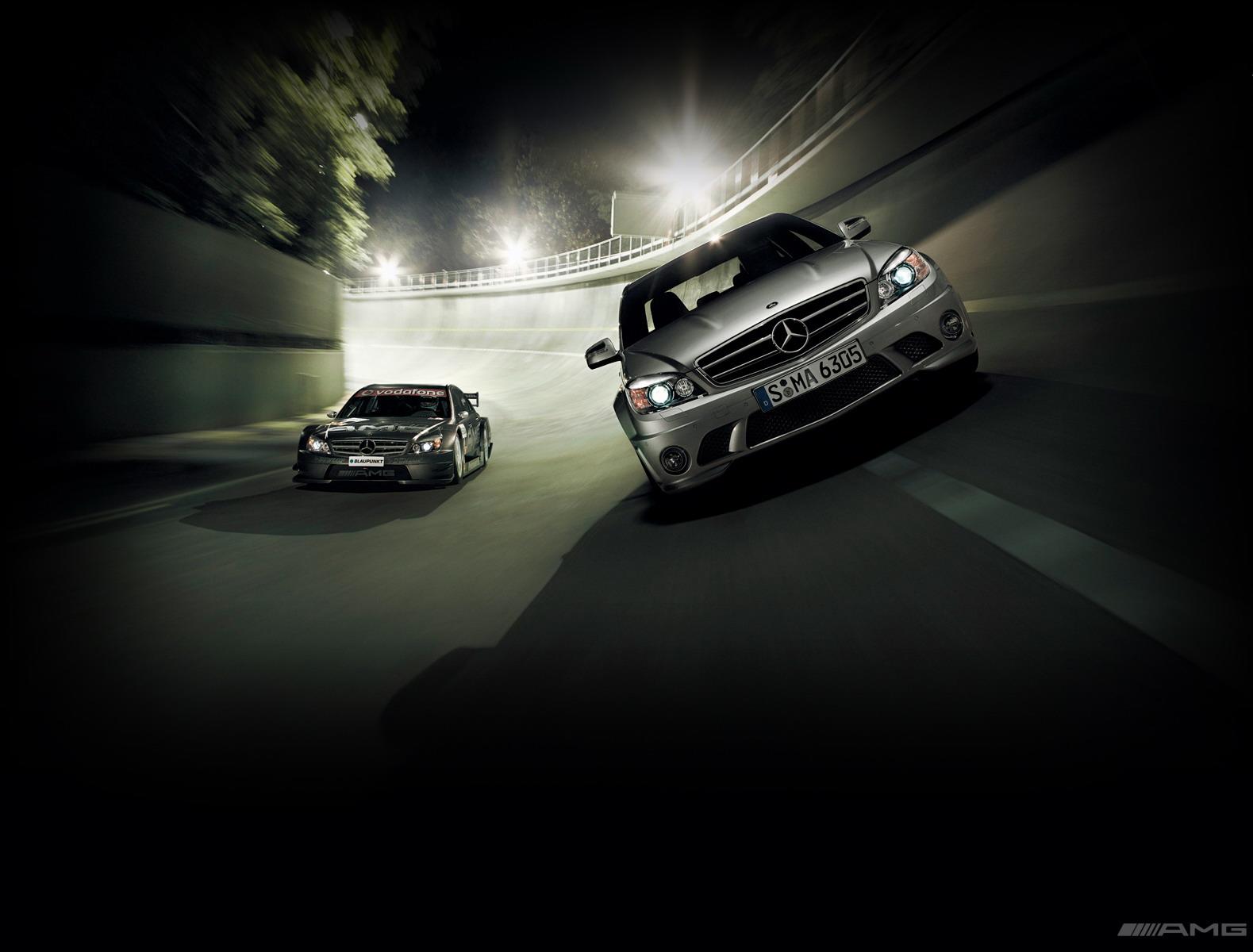 mercedes_benz_c63_amg_wallpaper1.jpg