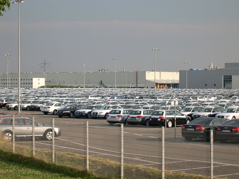800px_AudiHQ.jpg