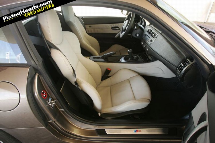 BMW_Z4_M_Coupe_16_L.jpg