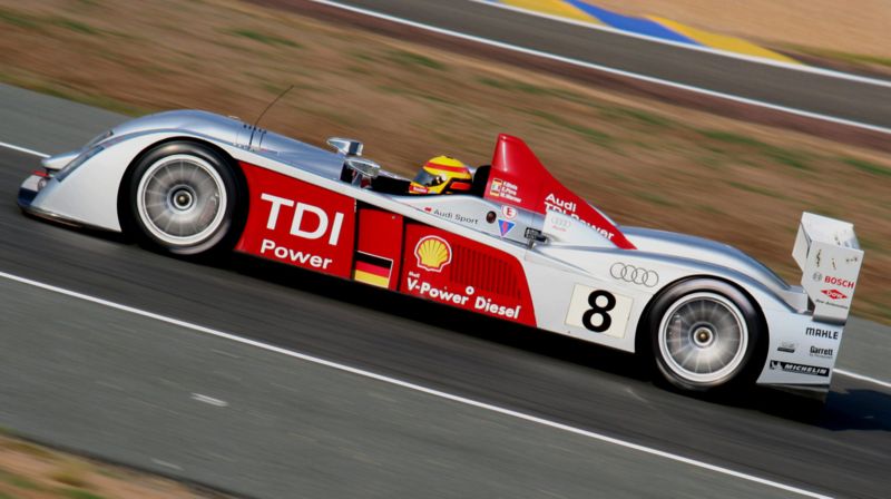 800px_Audi_R10_1.JPG
