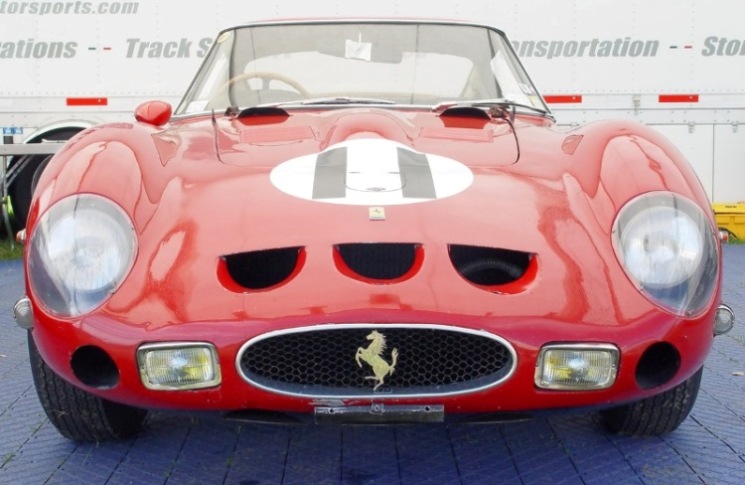 Ferrari_250_GTO_front_lr.jpg