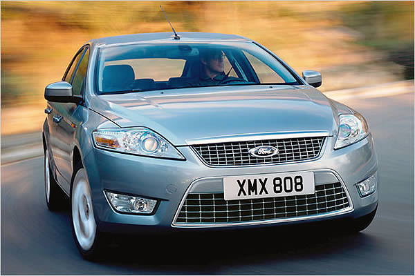 mondeo_03.jpg