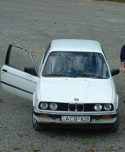 BMW316_Front.jpg