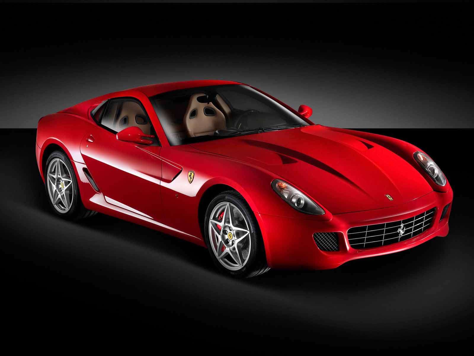 ferrari3.jpg
