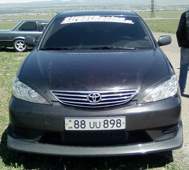 Armenia_Camry_Front.jpg