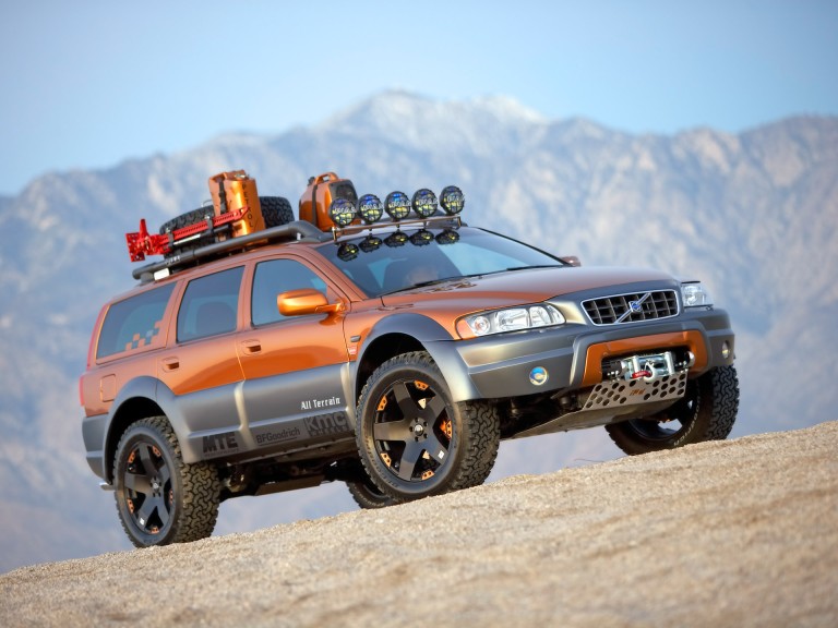 volvo_xc70_726281.jpg
