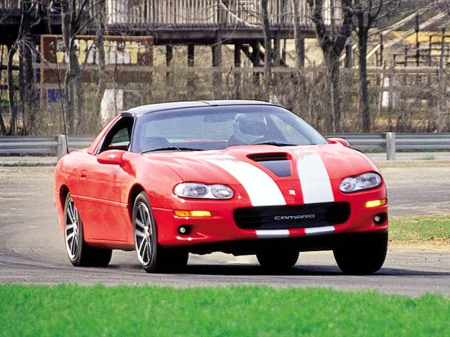 0208mmfp_03z_chevrolet_camaro_ss_right_front_view.jpg