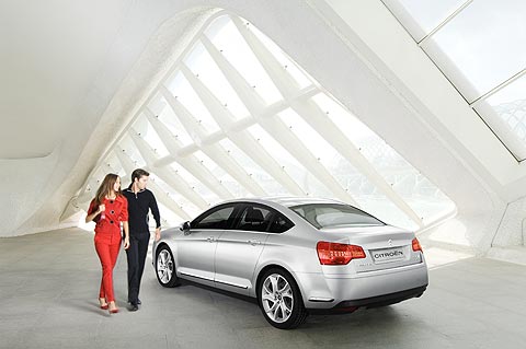 new_citroen_c5_2.jpg