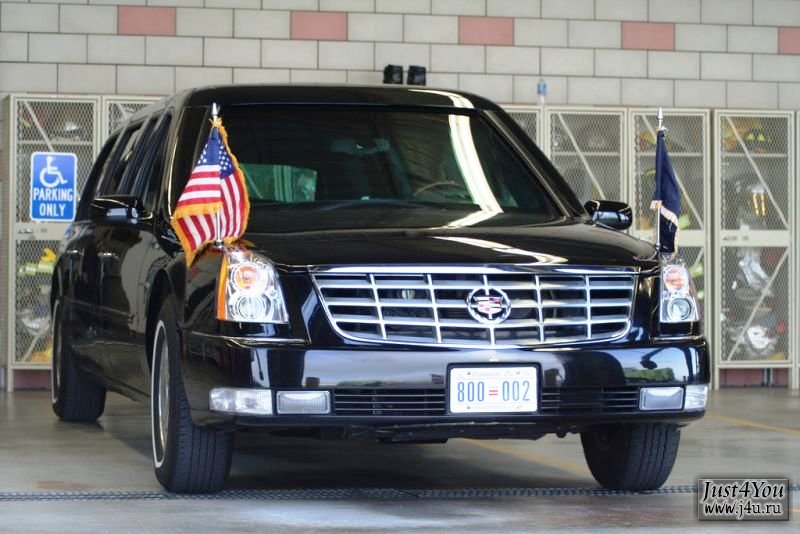1161851329_us_presidential_cars_005.jpg