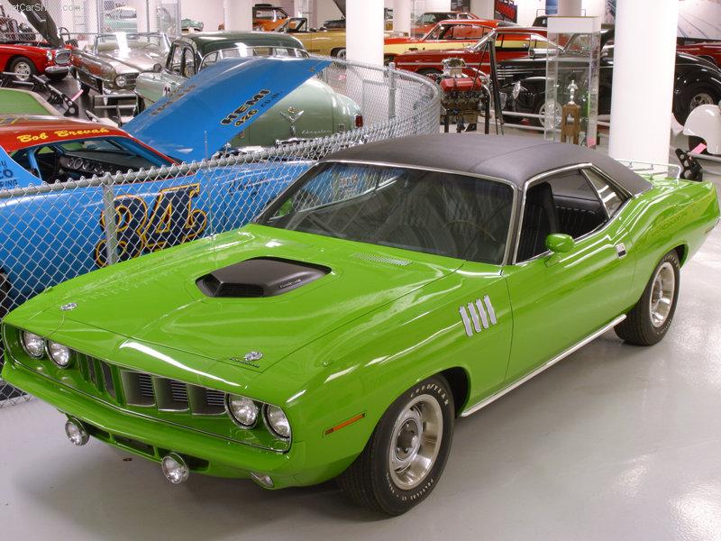 Plymouth_Hemi_Barracuda_1971_800x600_wallpaper_01.jpg