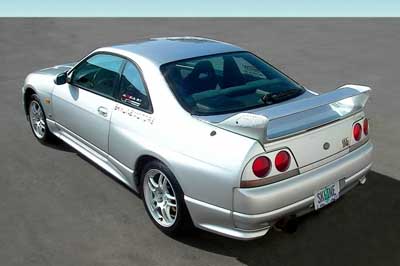Nissan_Skyline_GTR_1995_Exterior.jpg