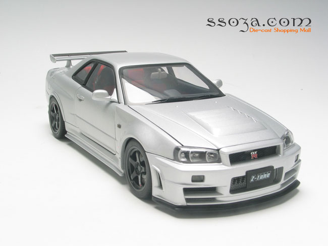 auto_sky_z_silver_07.jpg