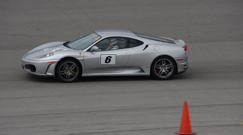 ferrari_challenge_ho_37_800x0w.jpg