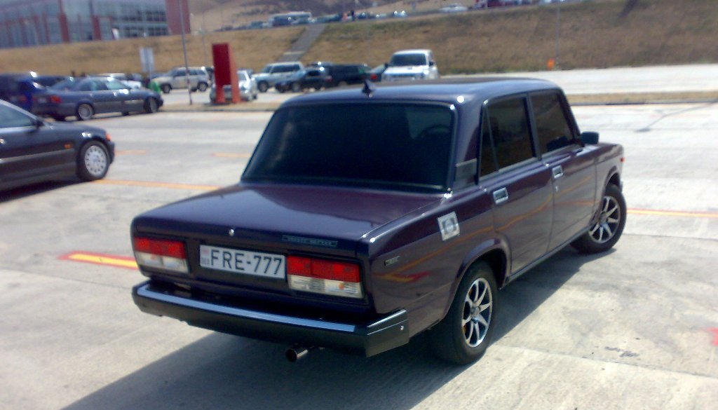 vaz_2107.jpg