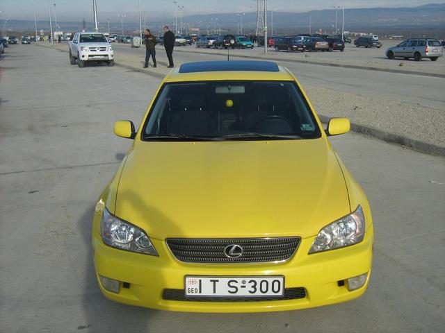 is300013.jpg