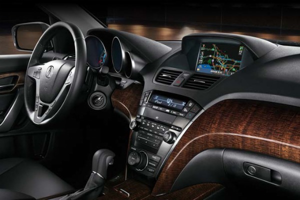 2010_Acura_MDX_Interior_Console.jpg