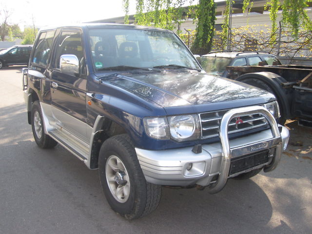 pajero.JPG